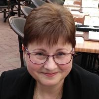 Dr. Katalin Mária Gambár avatar image