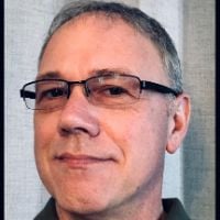 Prof. Dr. Robert T. Hitlan avatar image