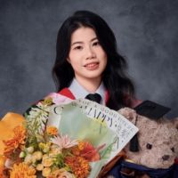 Dr. Yile Chen avatar image