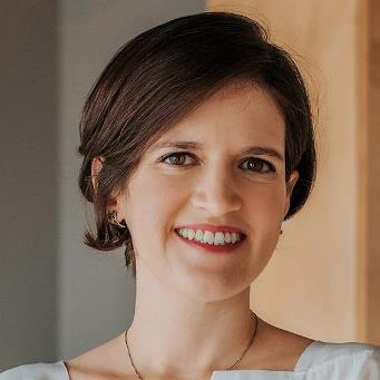 Prof. Dr. Paula Porrelli Moreira Da Silva avatar image