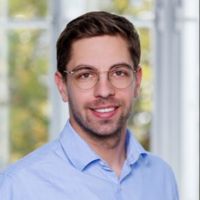 Dr. Arkadiusz Komorowski avatar image