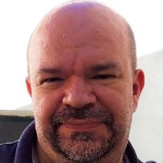 Dr. Vitor Fialho avatar image