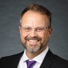 Prof. Dr. Arndt Guentsch avatar image