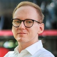 Dr. Kamil Mucha avatar image