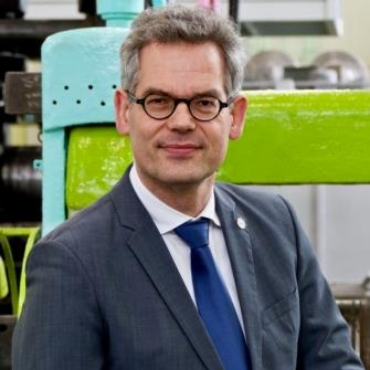 Prof. Dr. Ulrich Prahl avatar image