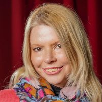 Dr. Alejandra Capozzo avatar image