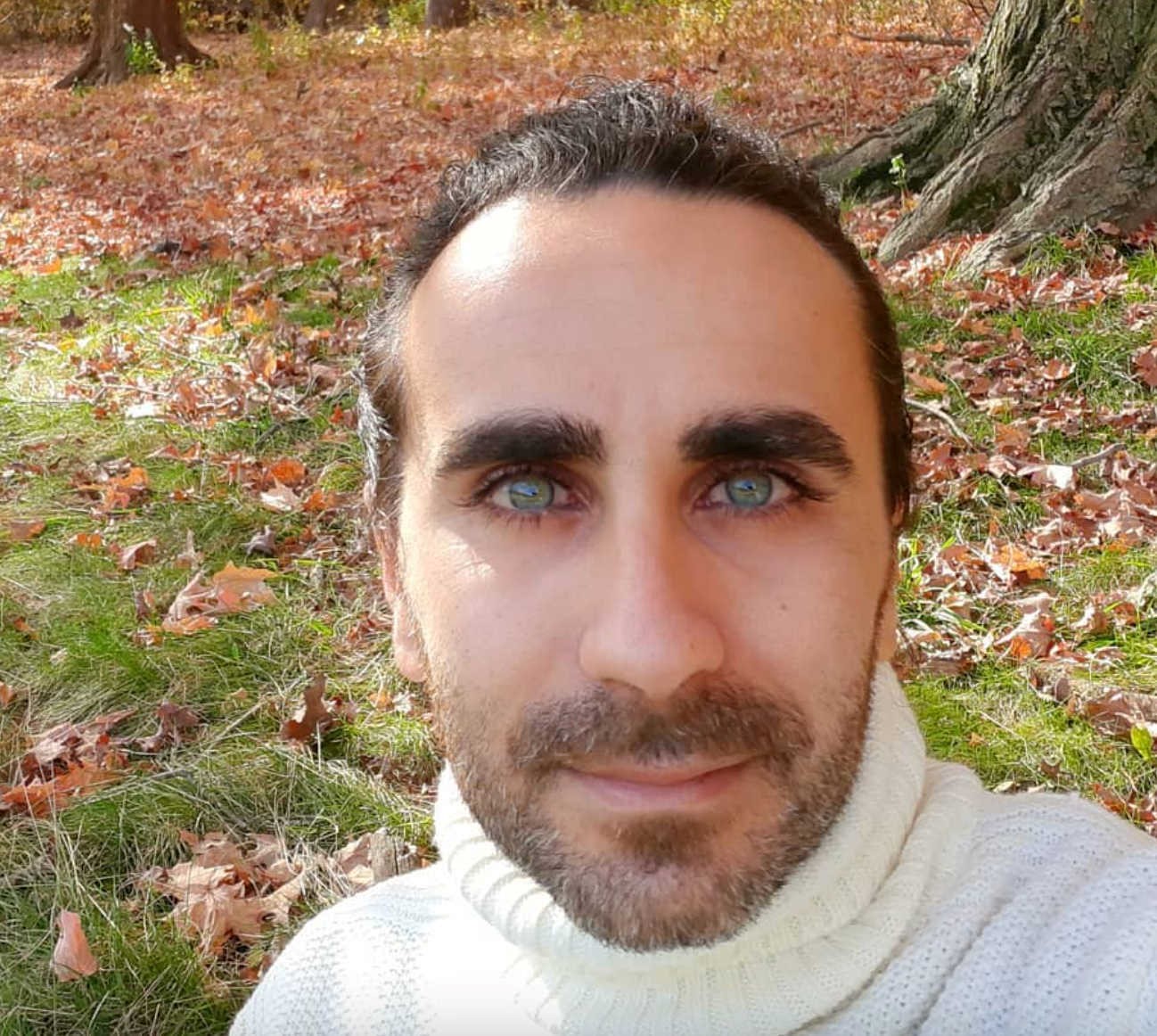 Dr. Roberto Plebani avatar image