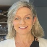 Prof. Dr. Denise Mafra avatar image