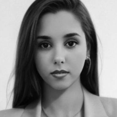 Dr. Evelyn Nunes Goulart Da Silva Pereira avatar image