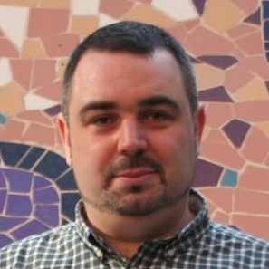 Dr. Luis Cabedo Mas avatar image