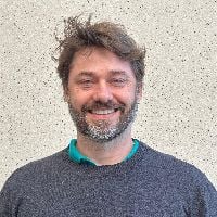 Dr. Osmar Pinto Neto avatar image