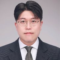 Dr. Jihyon Hwang avatar image
