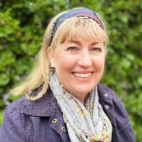 Dr. Diana Amundsen avatar image