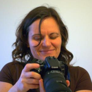 Dr. Clara Pimenta Do Vale avatar image