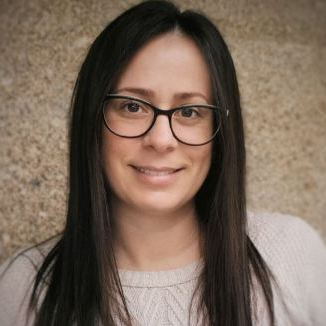 Dr. Célia Fortuna Rodrigues avatar image