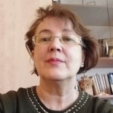 Dr. Carmen Gaidau avatar image