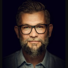 Prof. Dr. Maciej Banach avatar image