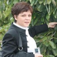 Dr. Mira Radunic avatar image