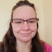 Dr. Irena Plahuta avatar image