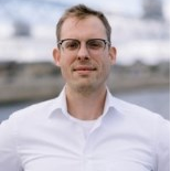 Dr. Stephan Berger avatar image