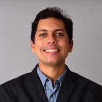 Dr. Rennan Pereira de Gusmão avatar image