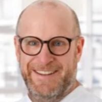 Dr. Hendrik Ruge avatar image