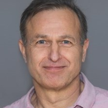 Dr. Andreas Kurtz avatar image