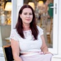 Dr. Andreea Nelson-Twakor avatar image