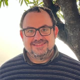 Prof. Dr. Luigi Falciola avatar image