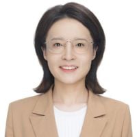 Dr. Shuangshuang Fan avatar image