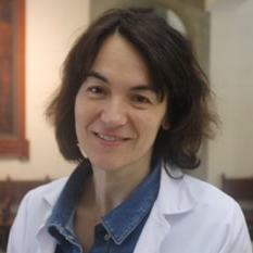 Dr. Rosa Casas avatar image