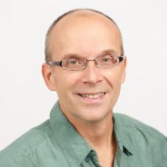 Dr. Tomaž Podobnikar avatar image