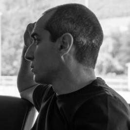 Prof. Dr. César Martín-Gómez avatar image