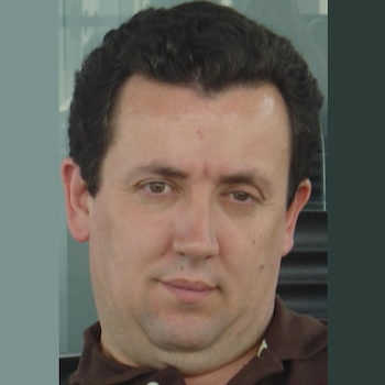 Prof. Dr. Carlos M. Correia avatar image