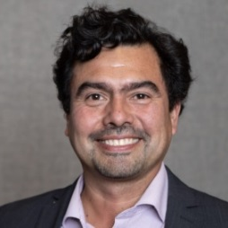 Dr. Alberto Bezama avatar image