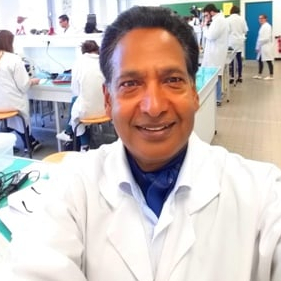 Prof. Dr. Naim Khan avatar image