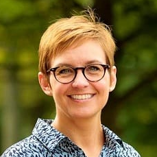 Dr. Lynda Sharrett avatar image