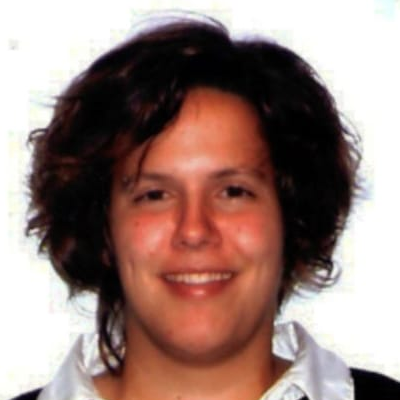 Dr. Monika Hartl avatar image