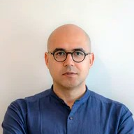 Dr. Hesam Kamalipour avatar image