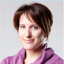 Dr. Lucia Romano avatar image