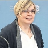 Dr. Maja  Dutour Sikirić avatar image