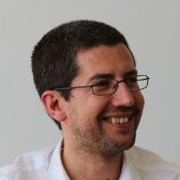 Dr. Vítor Oliveira avatar image