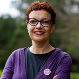 Dr. Patrícia Santos Pedrosa avatar image