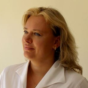 Prof. Dr. Ilona Hromadnikova avatar image