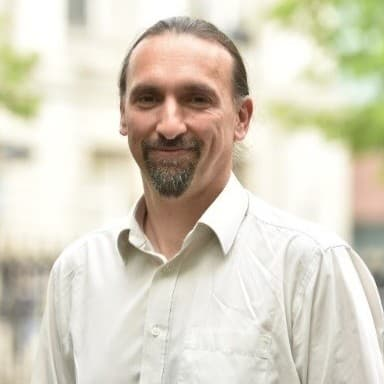 Dr. Tobias Engel avatar image