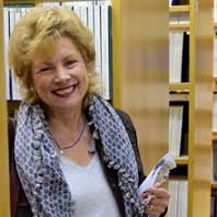 Prof. Dr. Ana Clara Carrera avatar image