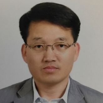 Prof. Dr. Yonggeun Hong avatar image
