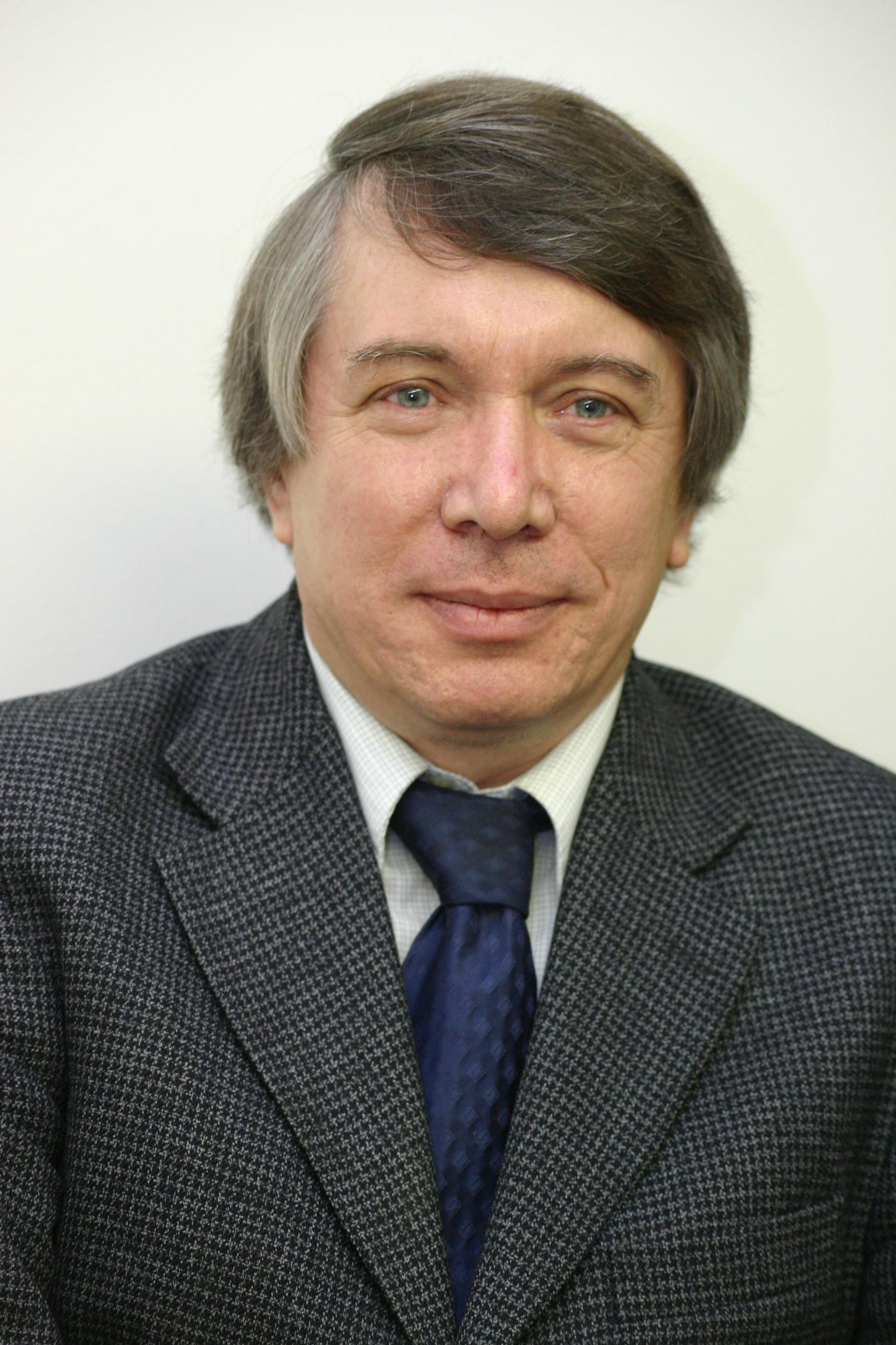 Prof. Dr. Pál Perjési avatar image