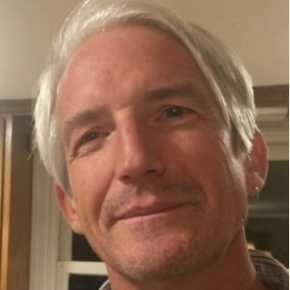 Prof. Dr. Mike Meylan avatar image