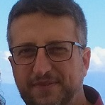 Dr. Roberto Avolio avatar image